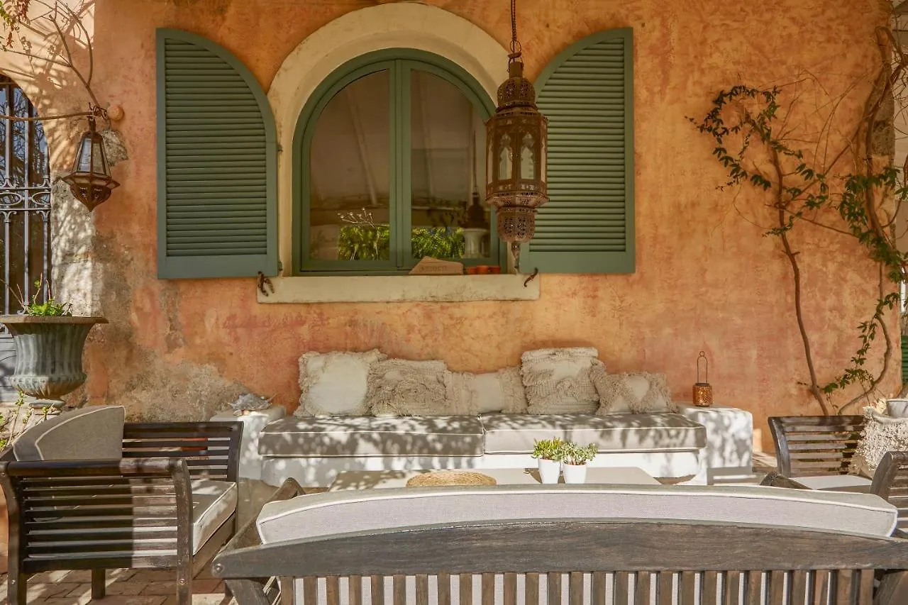 Villa Sitges Hill Retreats-Masia Nur 22 Bedrooms Divided Over 9 Houses For Max 44 Guests Canyelles  İspanya