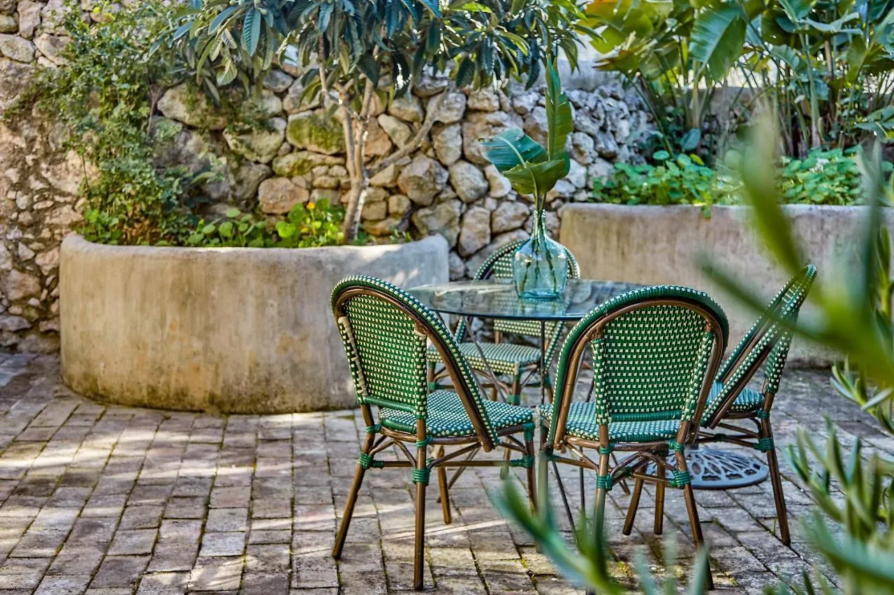 Villa Sitges Hill Retreats-Masia Nur 22 Bedrooms Divided Over 9 Houses For Max 44 Guests Canyelles