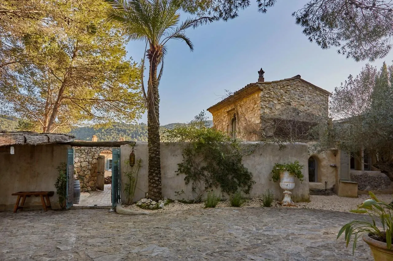 Sitges Hill Retreats-Masia Nur 22 Bedrooms Divided Over 9 Houses For Max 44 Guests Canyelles